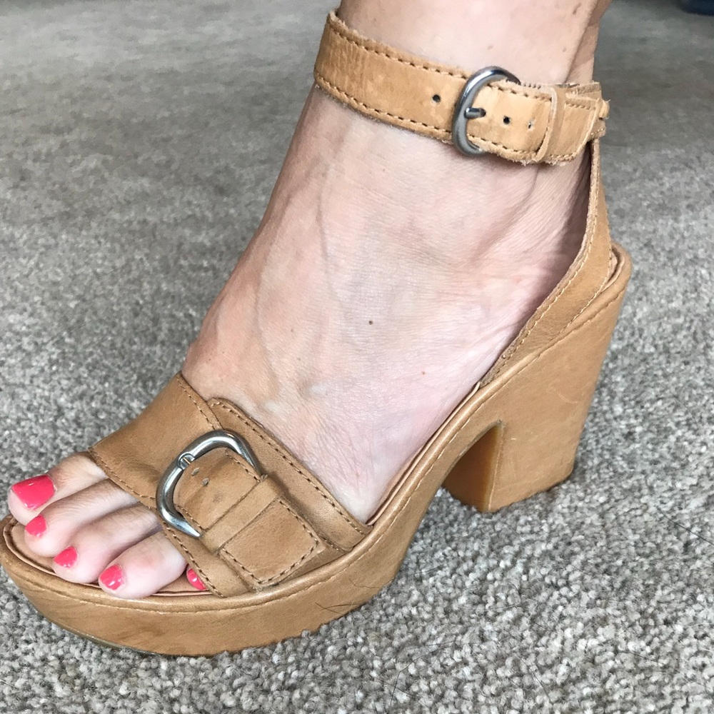 Born platform neutral color wedge